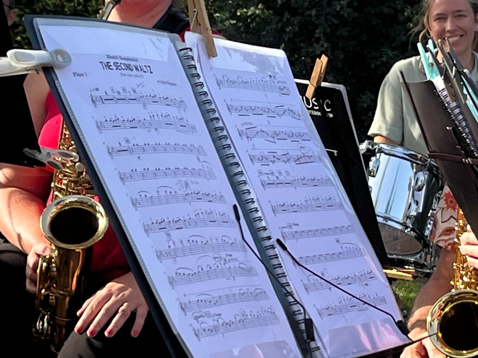 photo2